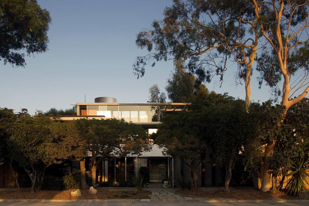 Neutra VDL House exterior